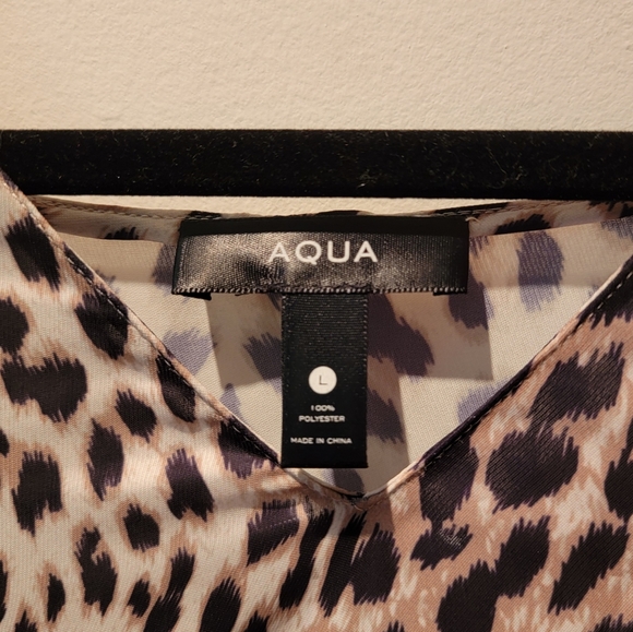 Aqua for Bloomingdale's Cheetah Animal-Print Silky Smocked Blouse Size Large - Picture 4 of 6